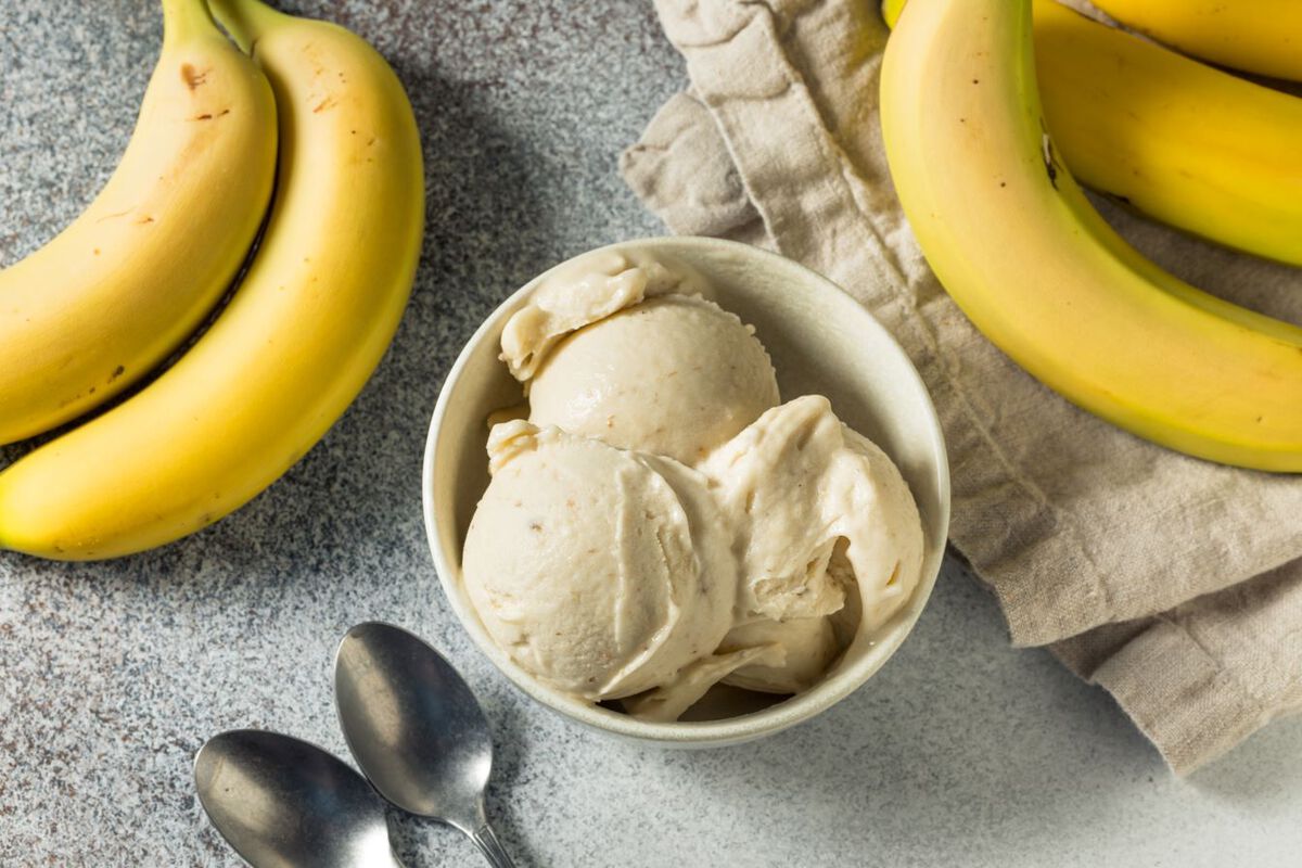 Banana Cream Pie Ice Cream-1